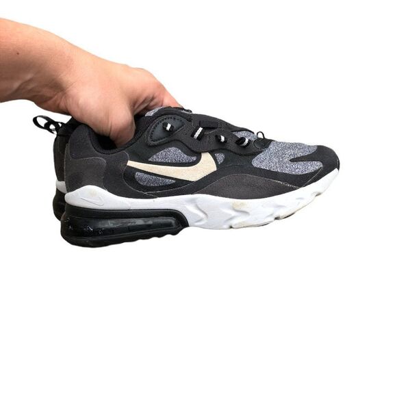 NIKE Air Max 270 React Black Vast Grey Size 4 - Picture 15 of 16